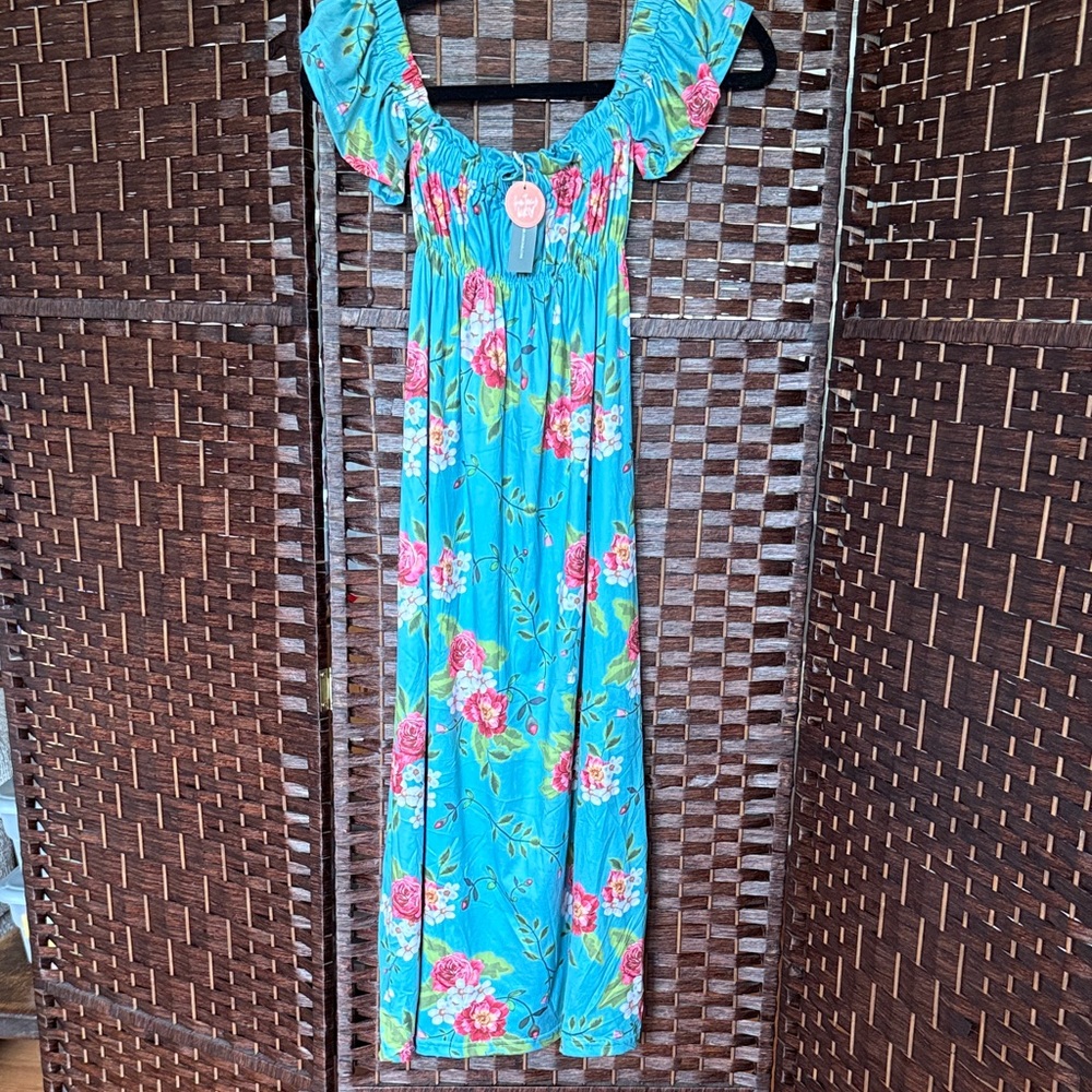 Girls 8 NWT Baileys Blossoms Floral aqua Blue Maxi Dress NWT beautiful